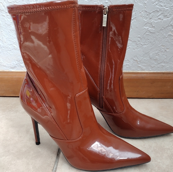 GUESS Women's Frita Ankle Boot, New, Without Box, NEW - Picture 1 of 7